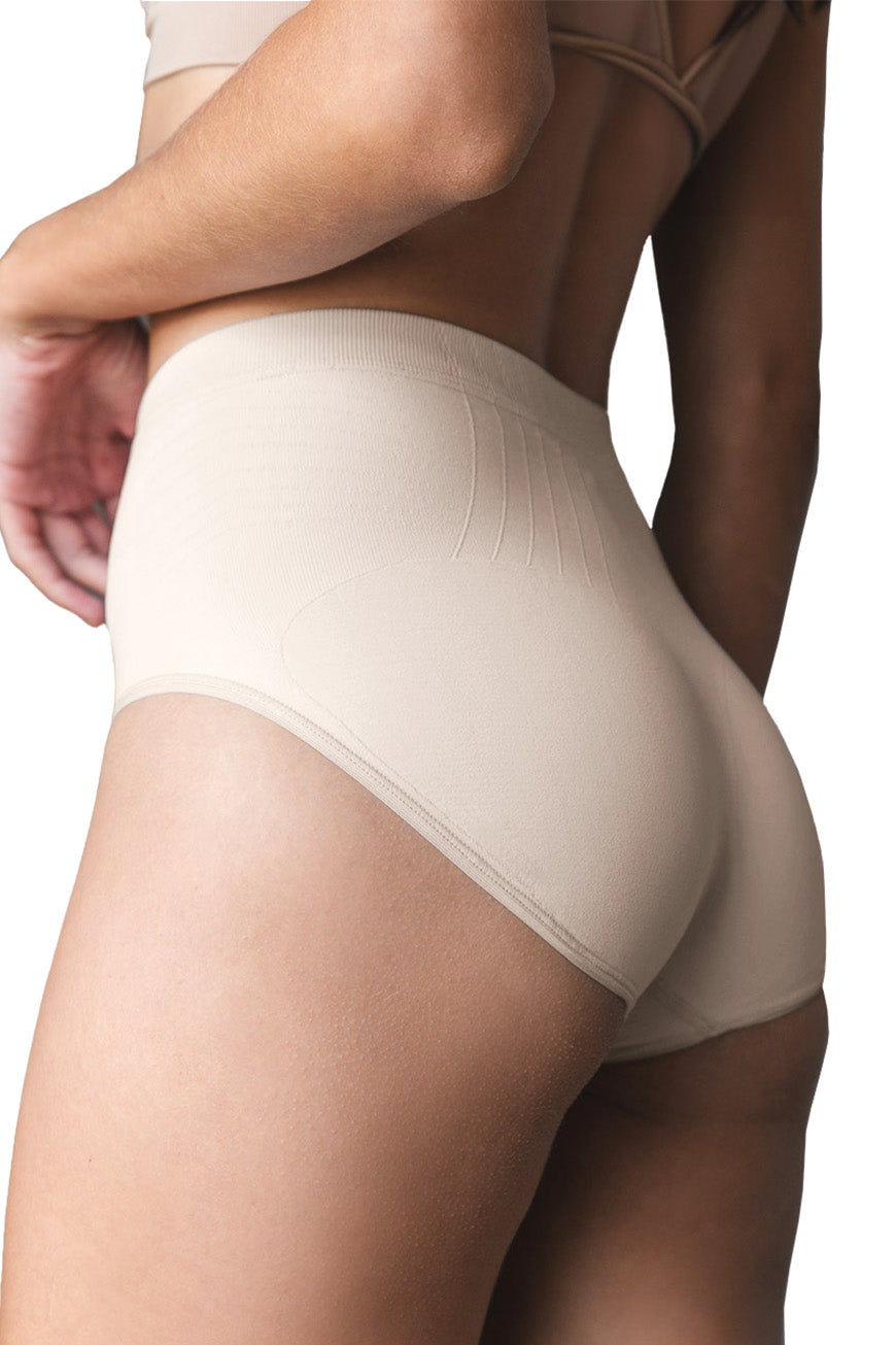 Contouring High-Leg Brief