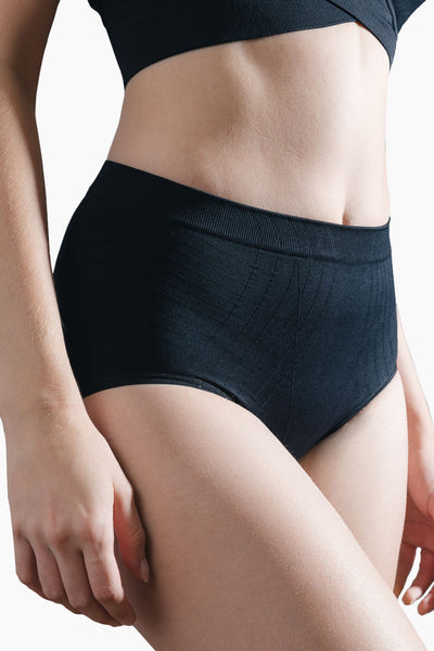 Contouring High-Leg Brief